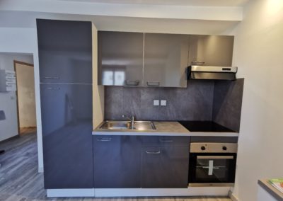 LOUÉ – LOUDUN 86200 pl Urbain GRANDIER – T4 rénové